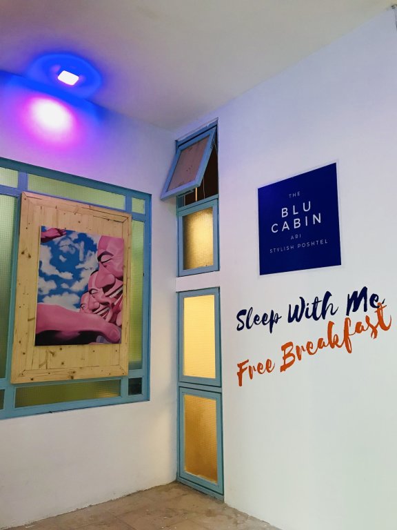Blu Cabin Ari Stylish Gay Poshtel 3