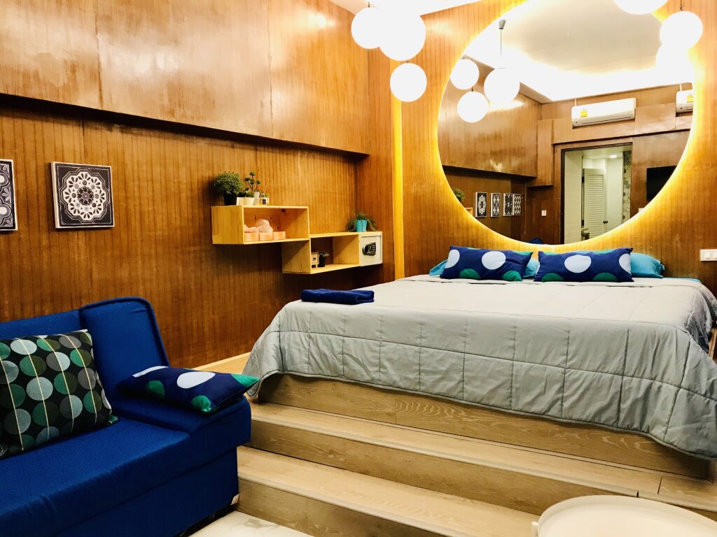 Blu Cabin Ari Stylish Gay Poshtel 9