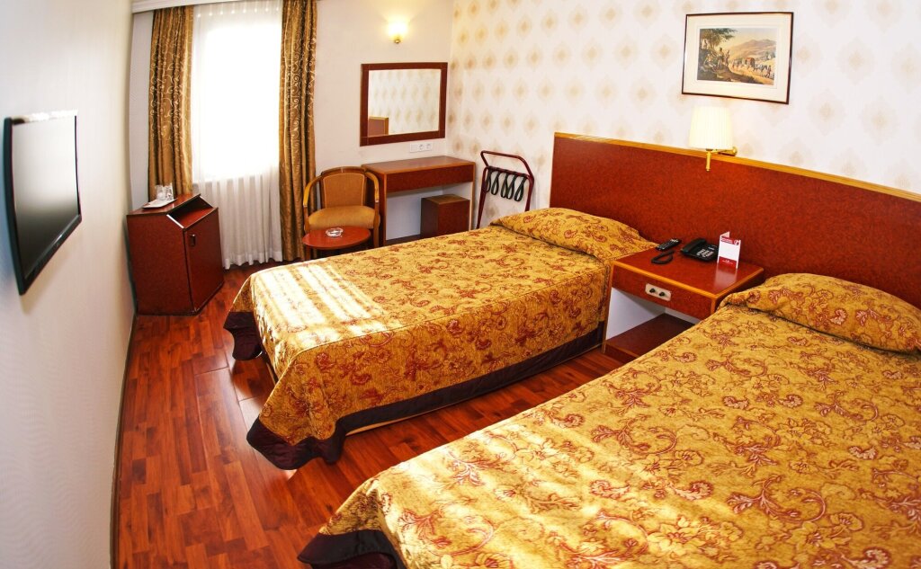 Orient Mintur Hotel 11