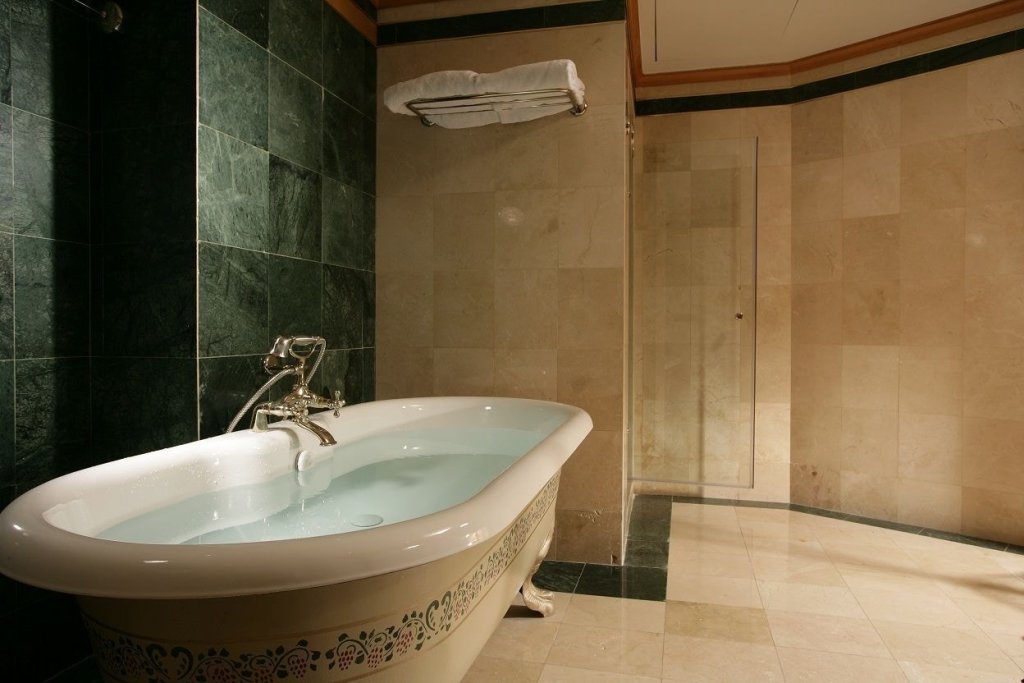 Chelsea Plaza Hotel Dubai 9