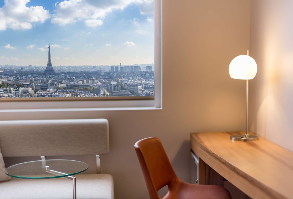 Hyatt Regency Paris Etoile 17