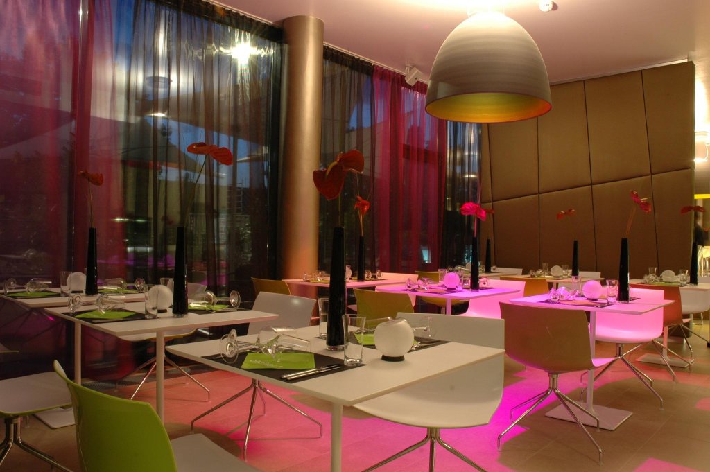 Roomz Vienna Gasometer 13