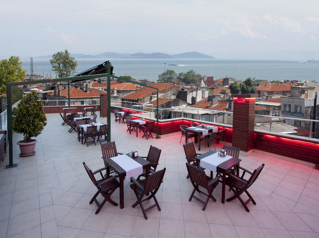 Hotel Nanda 18