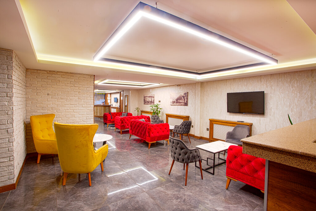 Sim Hotel 10