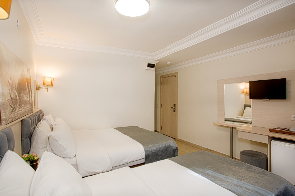 Sim Hotel 17
