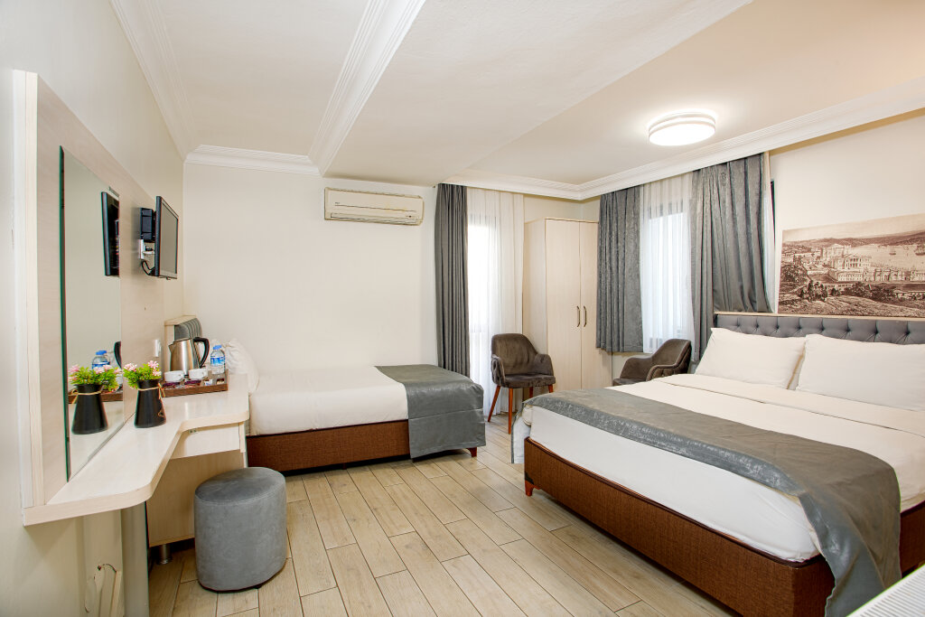 Sim Hotel 6