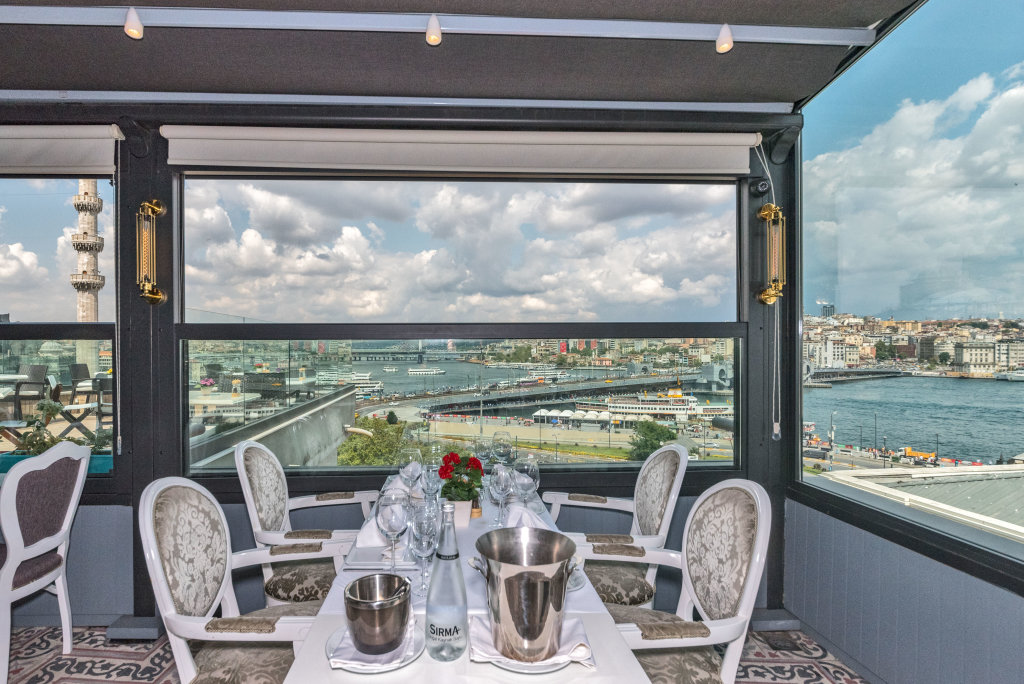 Alpek Hotel 10