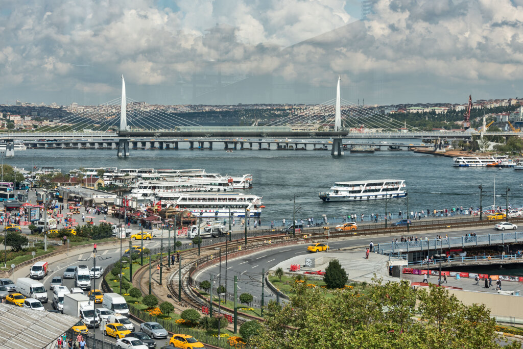 Alpek Hotel 7