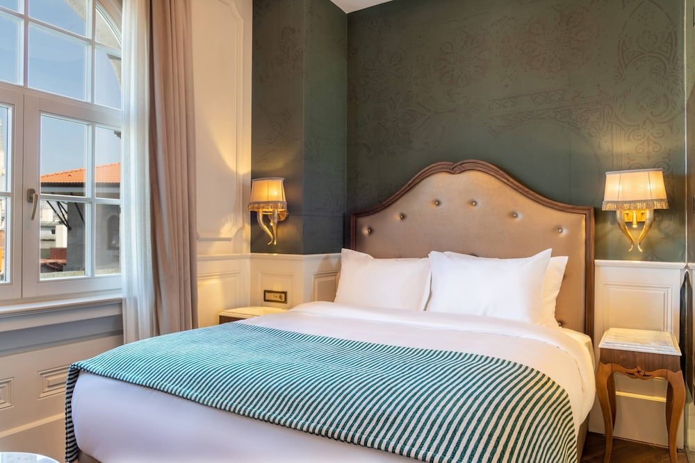 Orientbank Hotel Istanbul, Autograph Collection 1