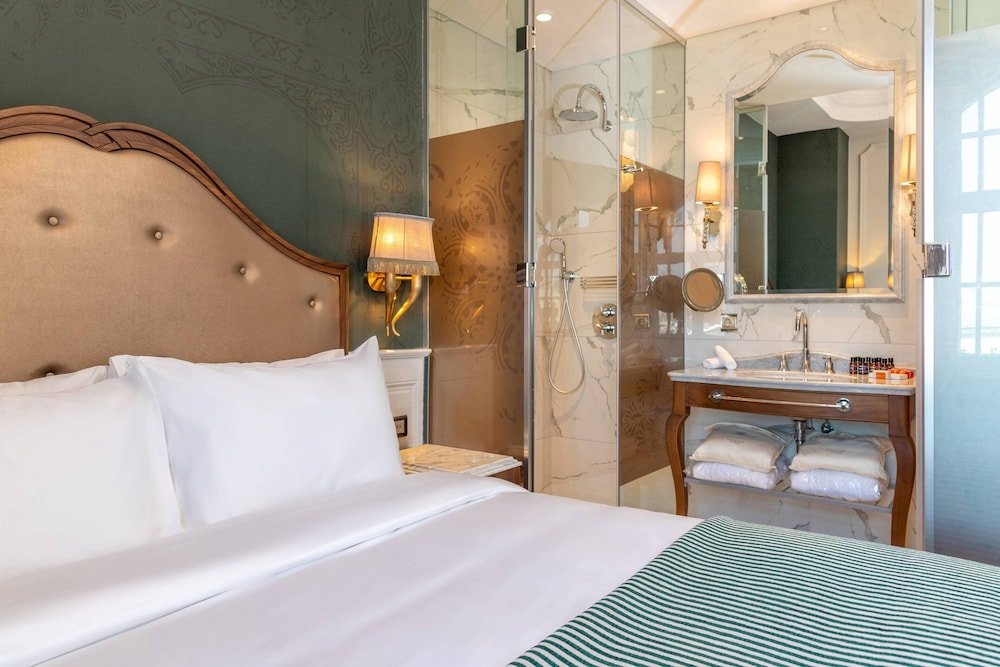 Orientbank Hotel Istanbul, Autograph Collection 3