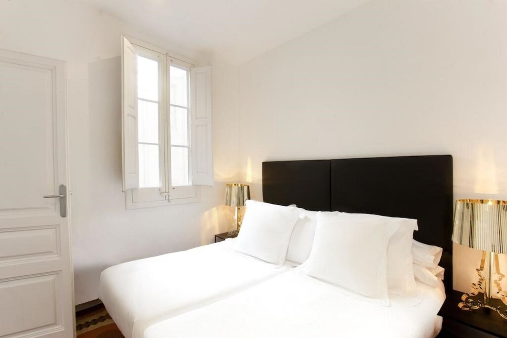 Barcelona Apartment Val 1