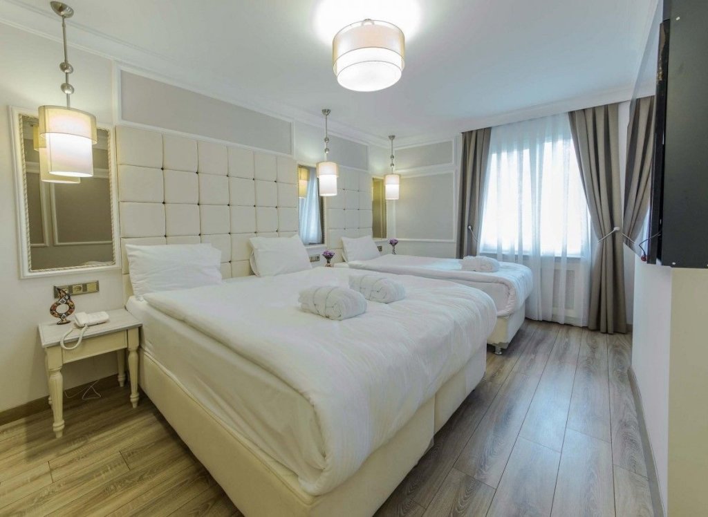 The Constantine Hotel 21