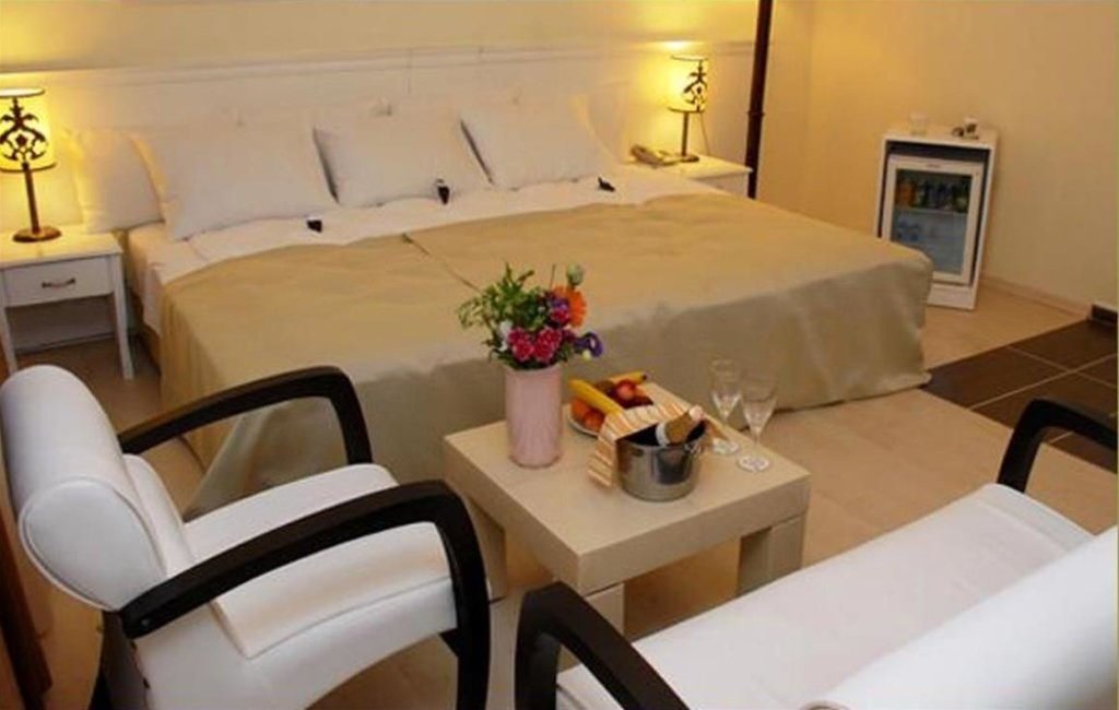 The Constantine Hotel 4