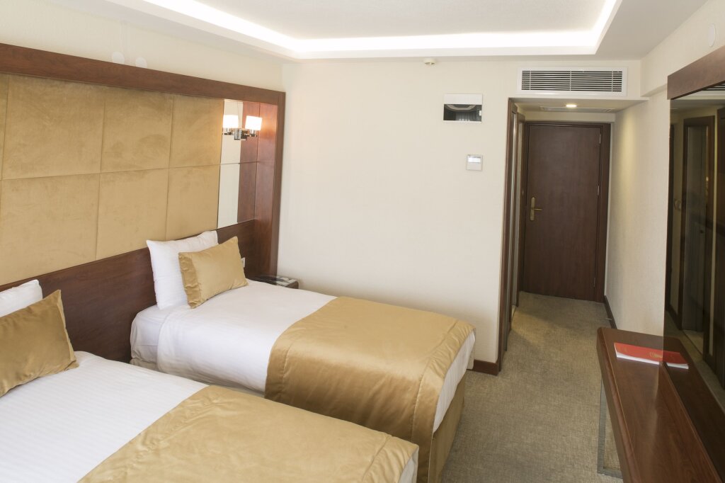 Martinenz Hotel 24