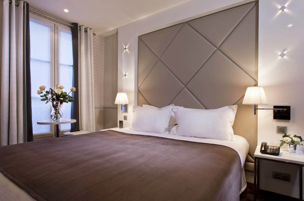 Hotel Longchamp Elysees 16