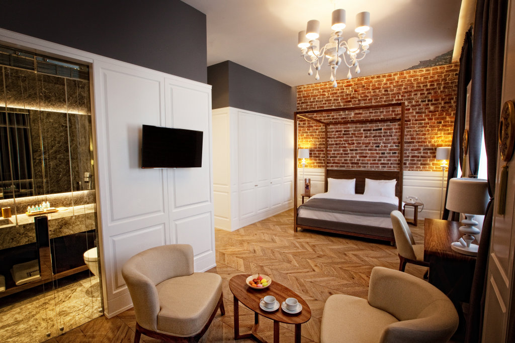 Hotel Miniature 2