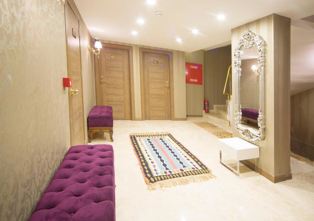 Golden Rain Hotel Old City 19