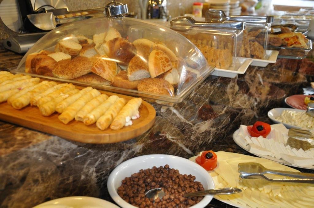 Golden Rain Hotel Old City 21