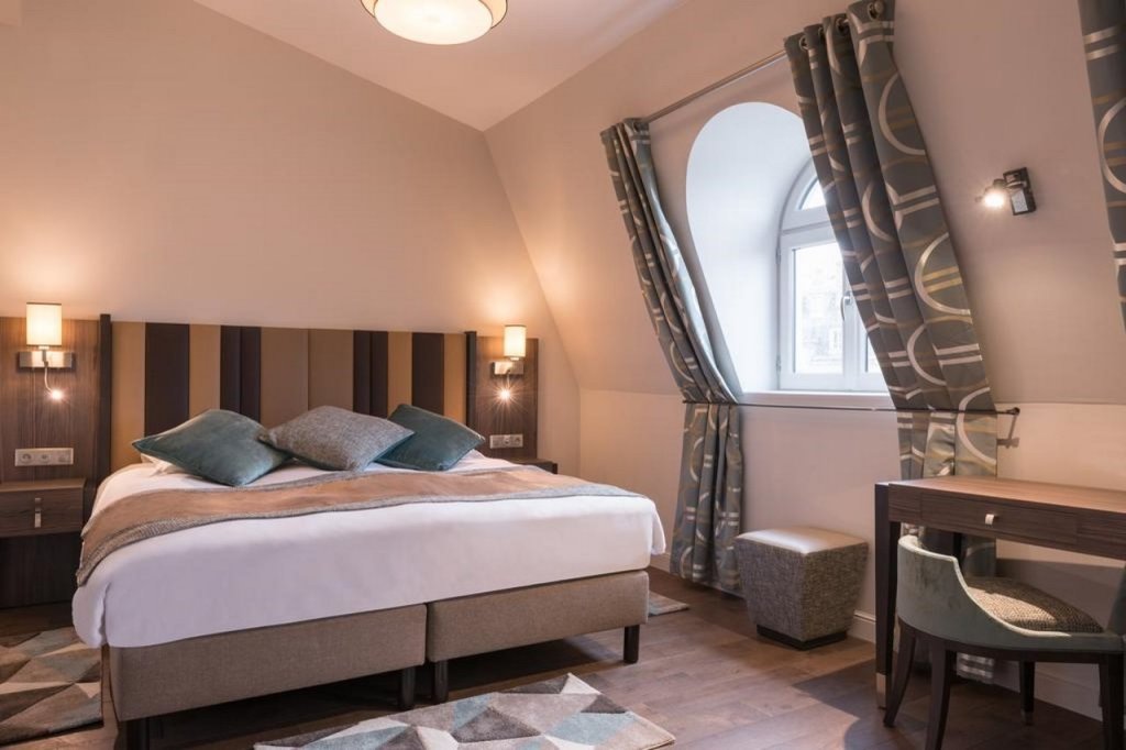 Hôtel Régence Etoile 2