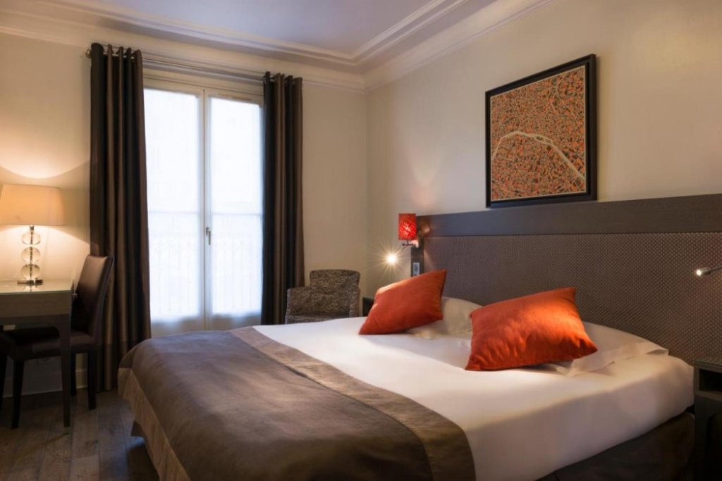 Hôtel Régence Etoile 24