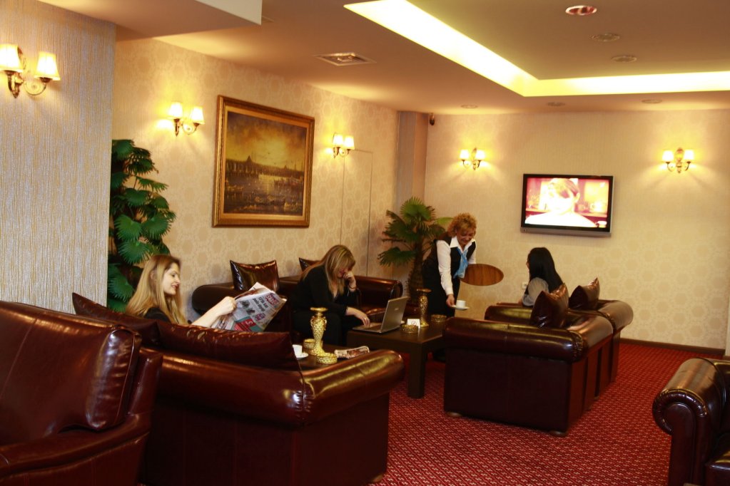 Grand Unal Hotel 11