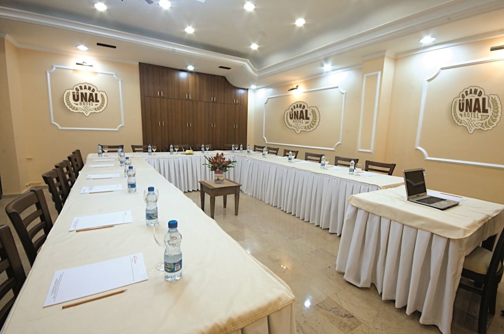 Grand Unal Hotel 18