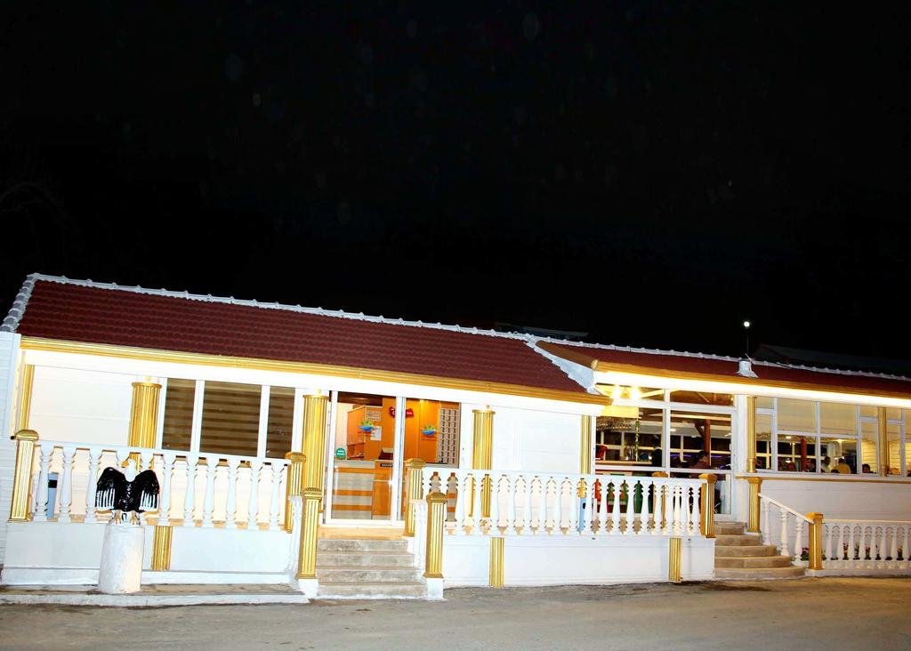 Side Temple Hotel 1