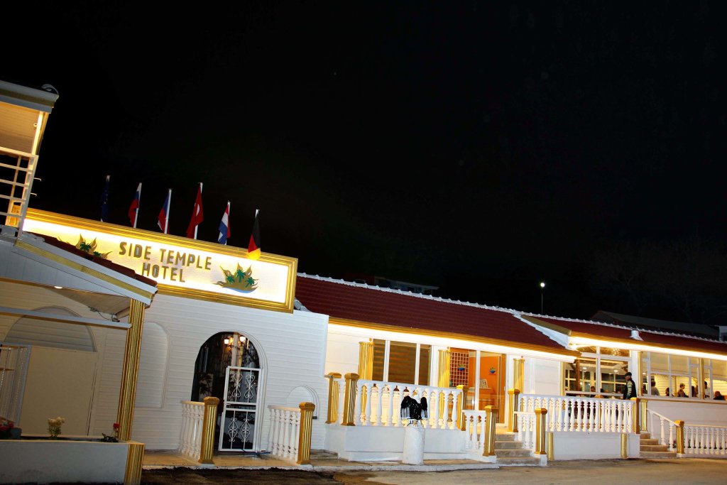 Side Temple Hotel 17