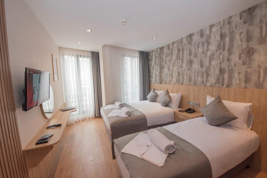Mahya Hotel 1