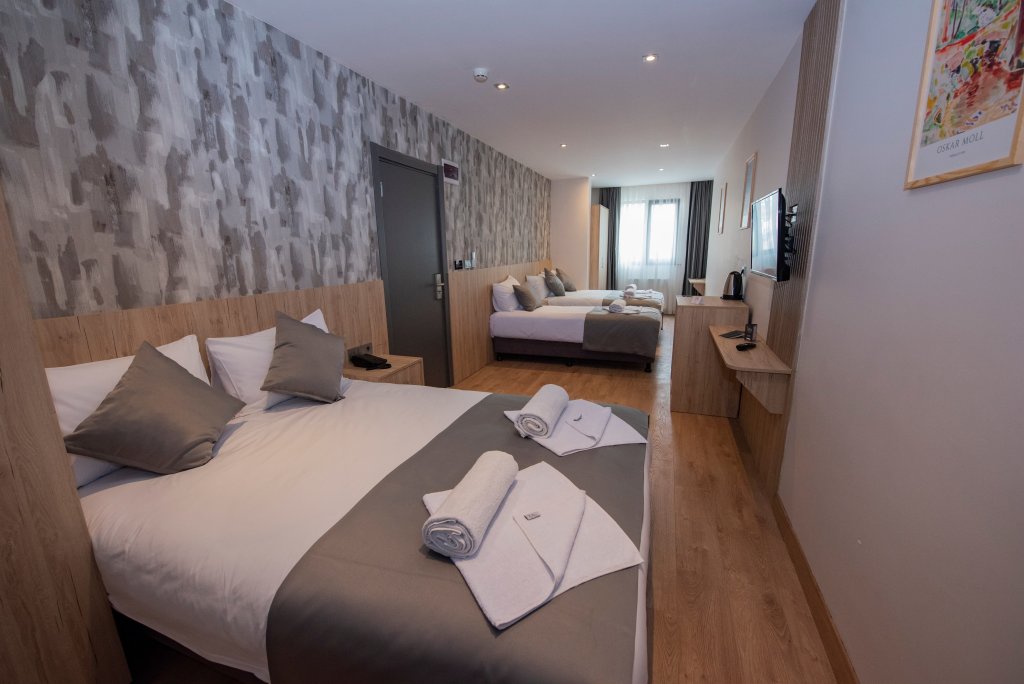 Mahya Hotel 17