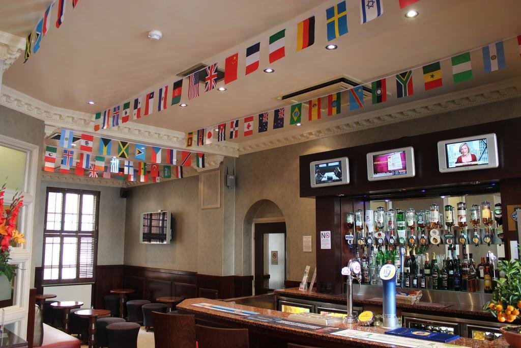 Sidney Hotel London Victoria 17
