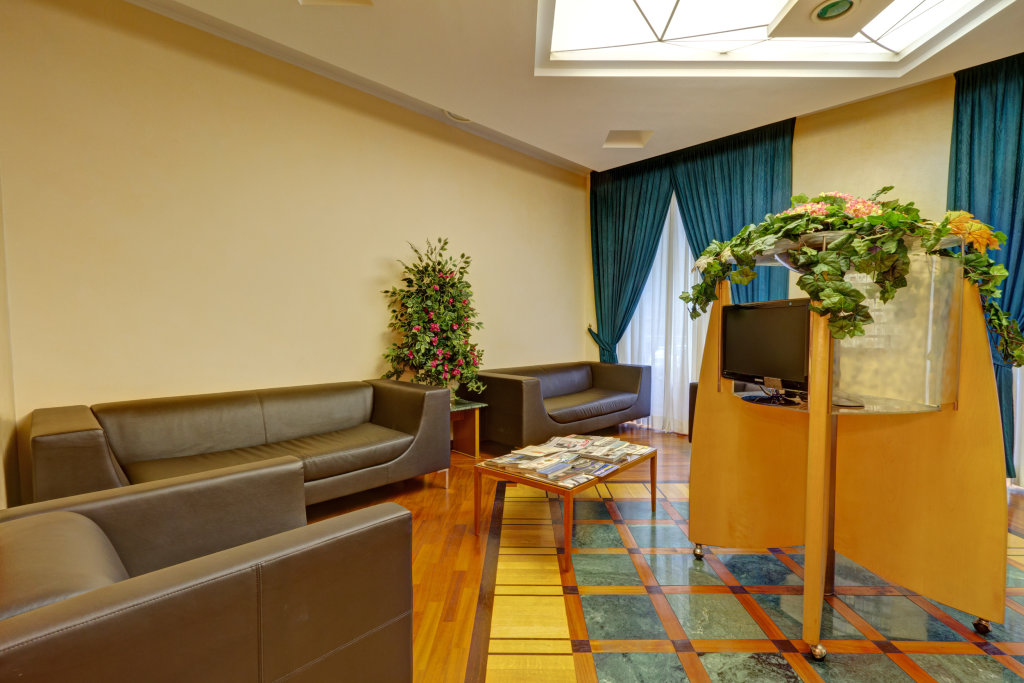 Hotel Corot 12