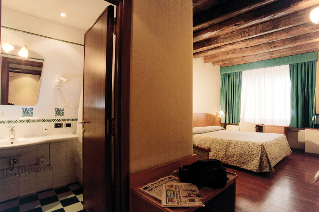 Hotel Corot 20