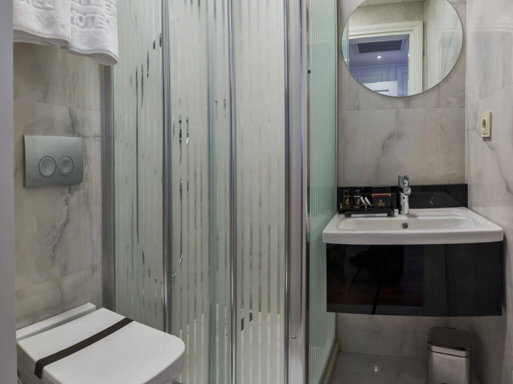 Darkmen Boutique Hotel 10