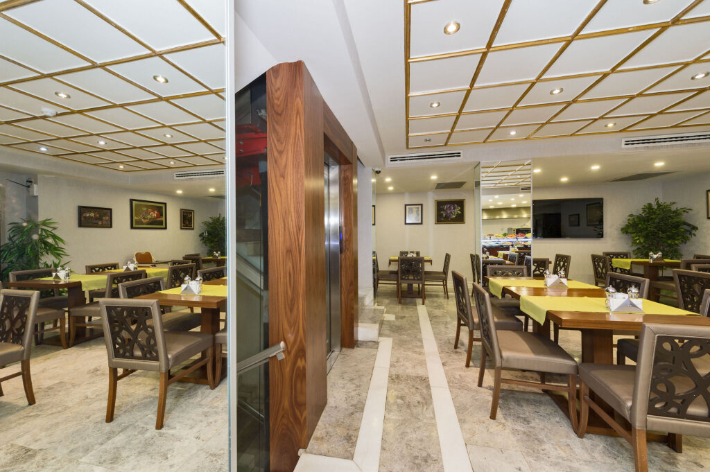 Darkmen Boutique Hotel 12