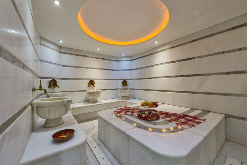 Darkmen Boutique Hotel 18