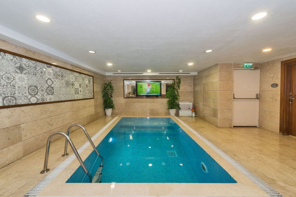 Darkmen Boutique Hotel 23