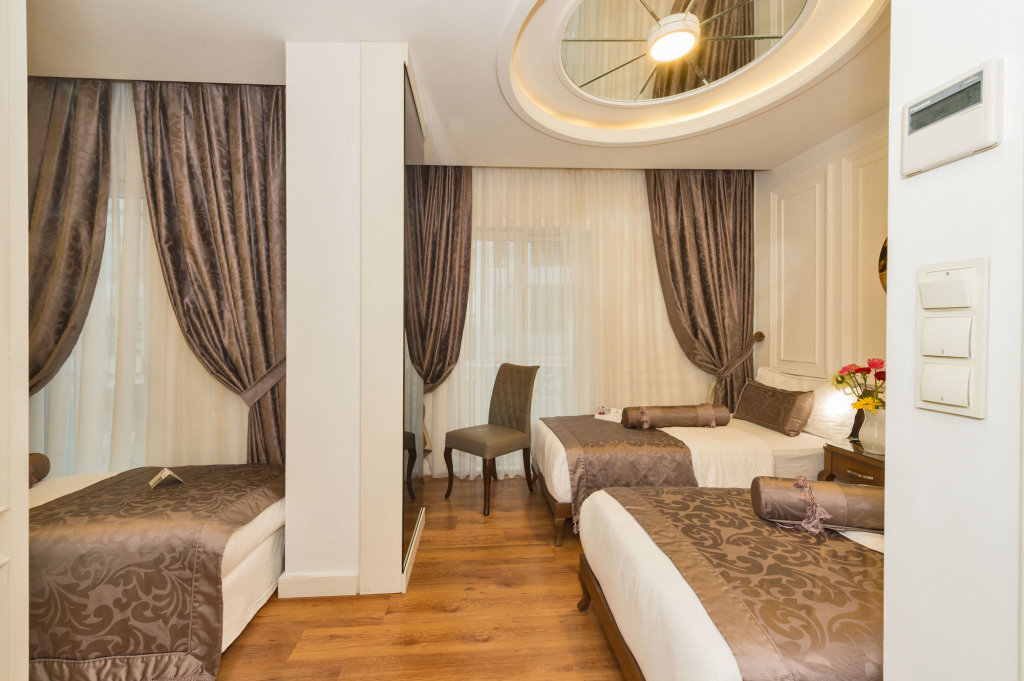 Darkmen Boutique Hotel 5