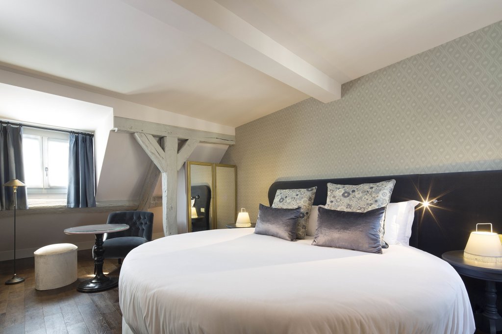 Les Plumes Hôtel Paris 8