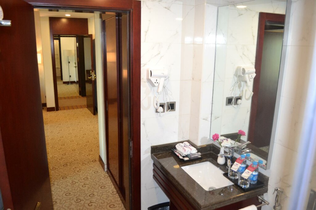 Velvet Hotel 7