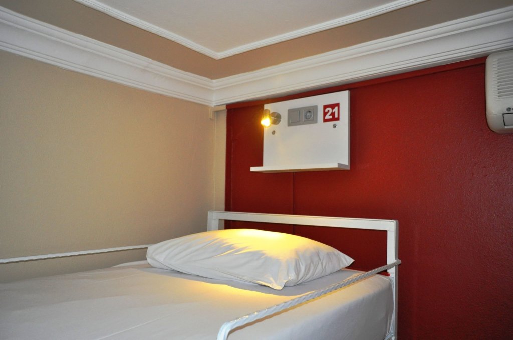 Antique Hostel & Guesthouse 21