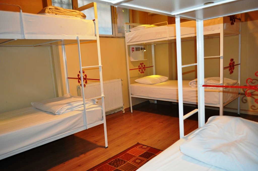 Antique Hostel & Guesthouse 3