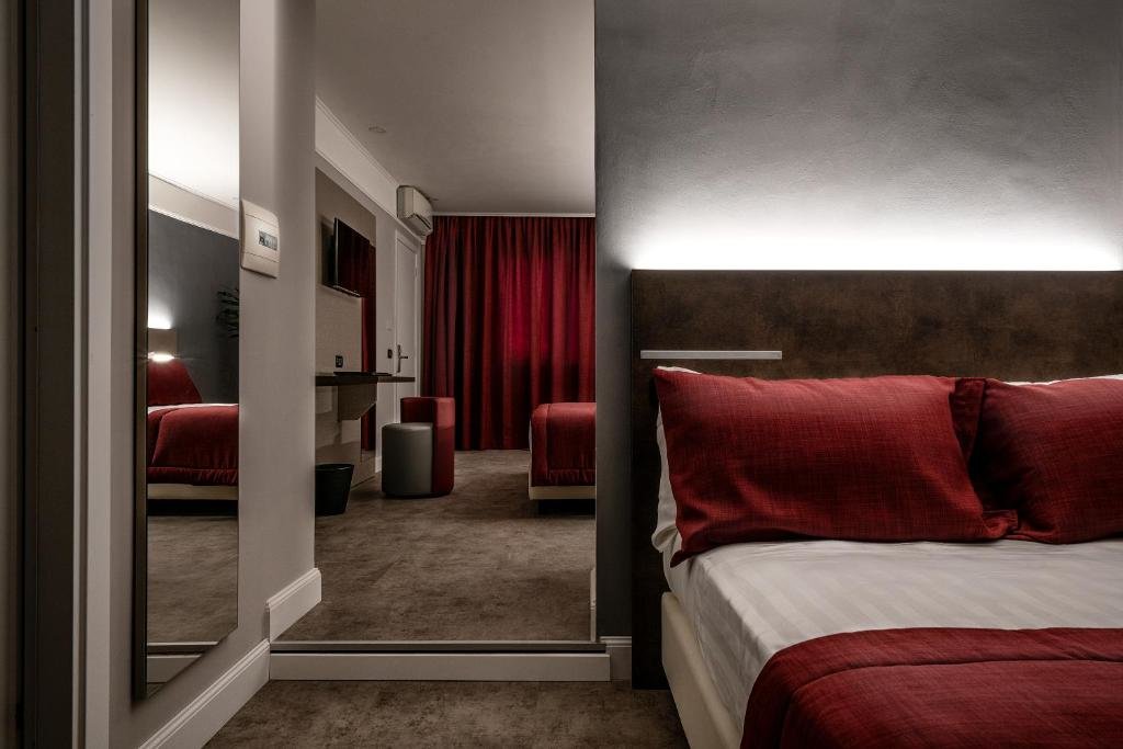 Hotel Varese Roma 9