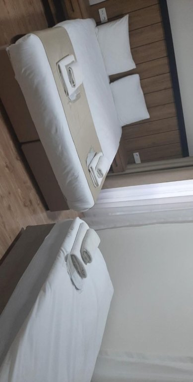 La Pera Suites 5