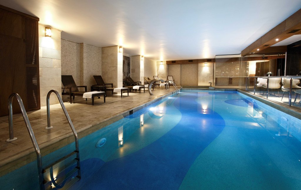 Darkhill Hotel 21