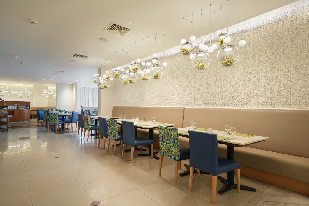 Arabian Park Dubai, an Edge by Rotana Hotel 10