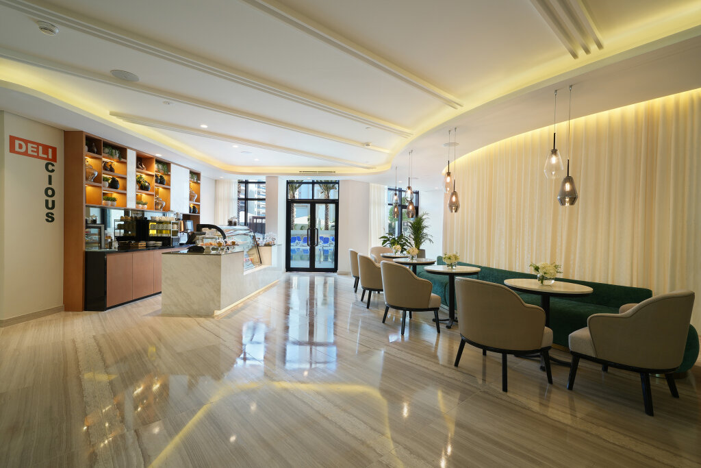 Arabian Park Dubai, an Edge by Rotana Hotel 11