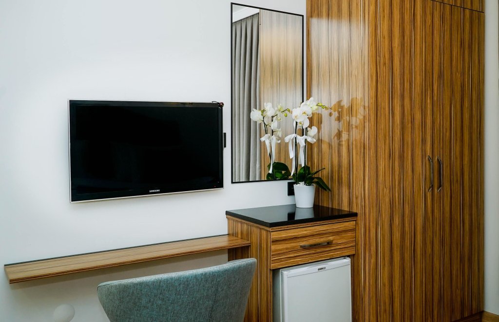The Marions Suite Hotel 10