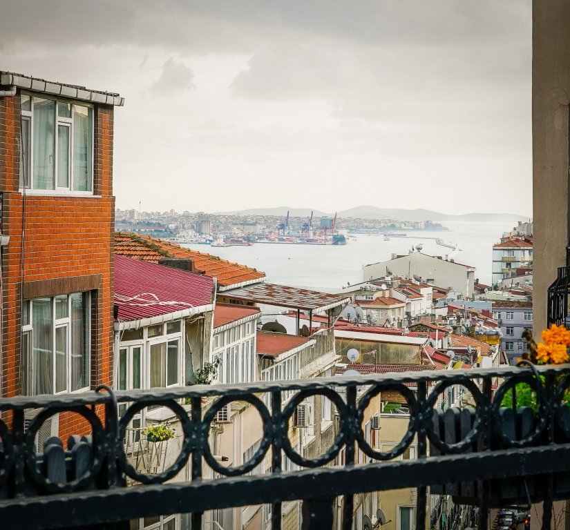 The Marions Suite Hotel 11