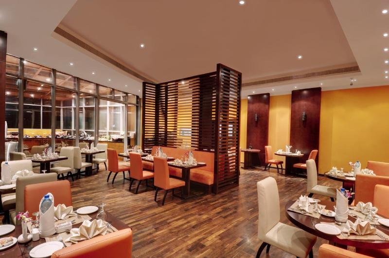 Signature Hotel Apartments & Spa 5